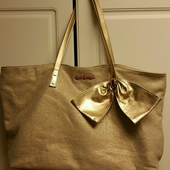 Lilly Pulitzer Handbags - Lilly Pulitzer EUC Gorgeous gold & tan purse/tote